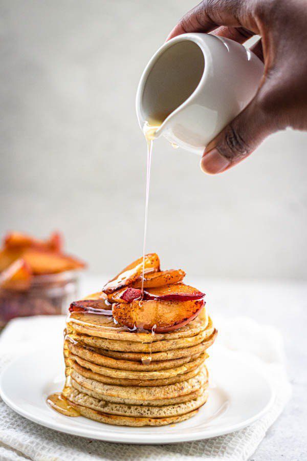 Super simple dairy-free pancakes