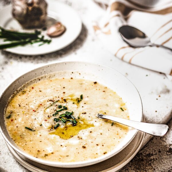 Vegan potato and leek soup - LIVHUWANI Food Photography & Recipe Creation